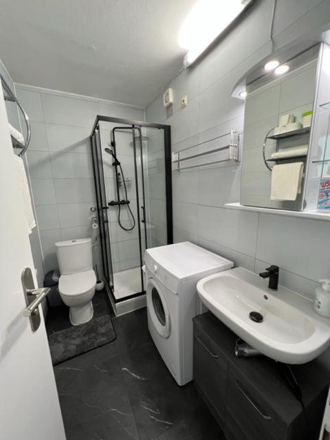 Ruhiges Und Klimatisiertes Apartment Stuttgart Zewnętrze zdjęcie